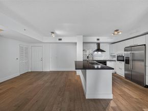 2421 NE 65th St 209, Fort Lauderdale FL 33308