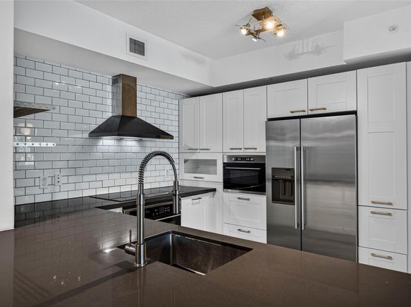 2421 NE 65th St 209, Fort Lauderdale FL 33308