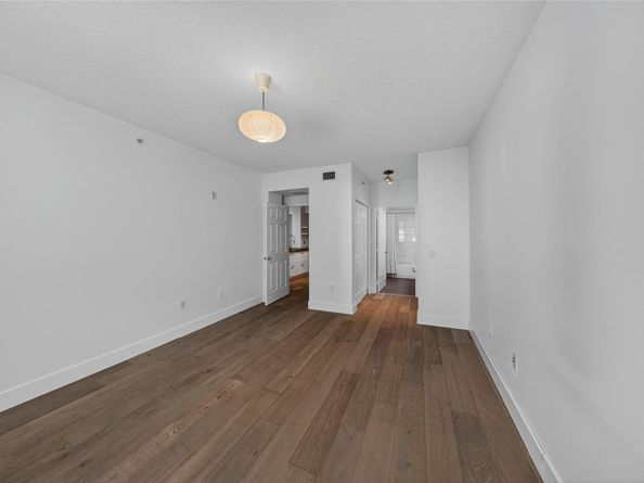 2421 NE 65th St 209, Fort Lauderdale FL 33308