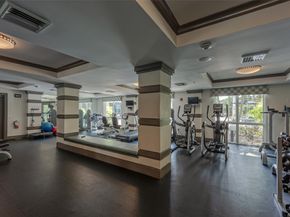 2421 NE 65th St 209, Fort Lauderdale FL 33308