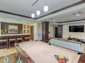 2421 NE 65th St 209, Fort Lauderdale FL 33308