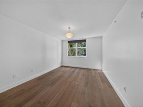 2421 NE 65th St 209, Fort Lauderdale FL 33308