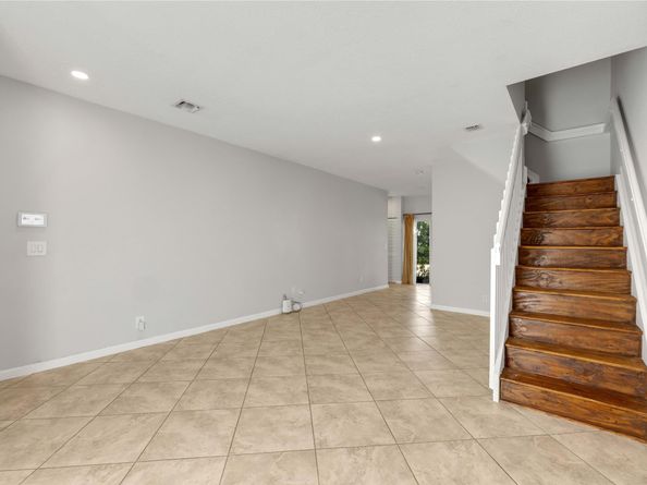 8464 Lagos De Campo Blvd 8464, Tamarac FL 33321