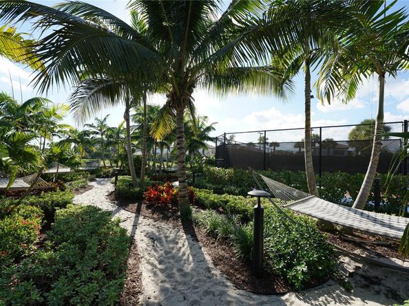 4460 Gramercy Dr, Fort Lauderdale FL 33309