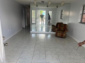 820 W Lakewood Road, West Palm Beach FL 33405