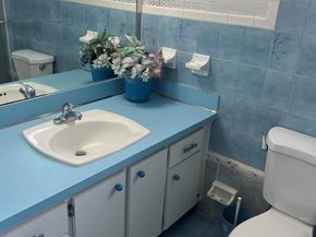 820 W Lakewood Road, West Palm Beach FL 33405