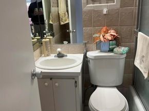 820 W Lakewood Road, West Palm Beach FL 33405