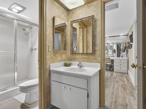 11267 Pond View Drive B104, Wellington FL 33414