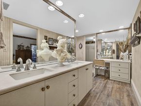 11267 Pond View Drive B104, Wellington FL 33414