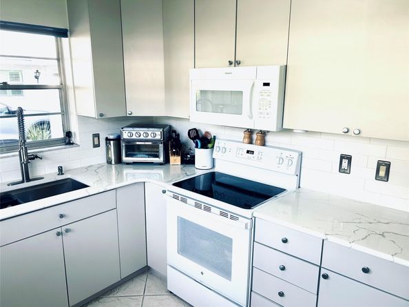 850 Meadowlark Ln 850, Delray Beach FL 33445