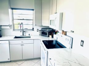 850 Meadowlark Ln 850, Delray Beach FL 33445