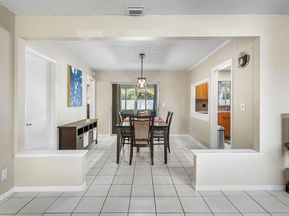 2814 SW 5th Street, Boynton Beach FL 33435