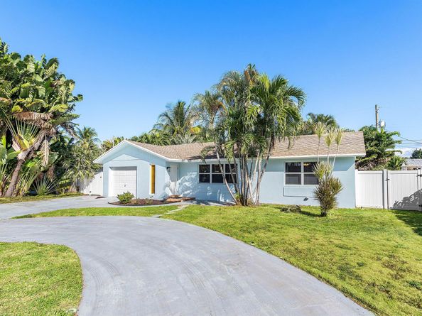 2814 SW 5th Street, Boynton Beach FL 33435