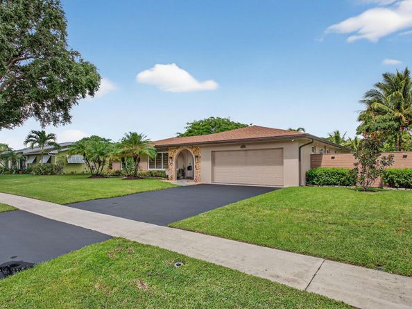 7337 SW 9th Ct, Plantation FL 33317