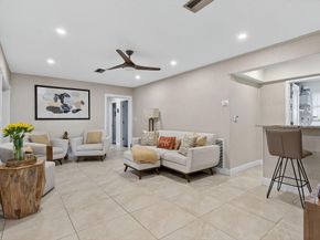 7337 SW 9th Ct, Plantation FL 33317