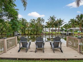 7337 SW 9th Ct, Plantation FL 33317