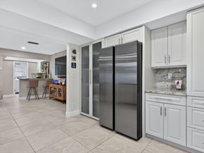 7337 SW 9th Ct, Plantation FL 33317