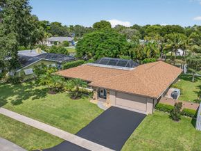 7337 SW 9th Ct, Plantation FL 33317