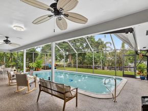 7337 SW 9th Ct, Plantation FL 33317