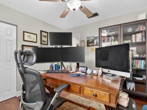 7337 SW 9th Ct, Plantation FL 33317