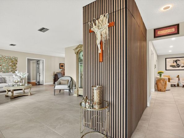 7337 SW 9th Ct, Plantation FL 33317