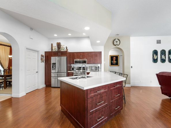 284 Cypress Trace, Royal Palm Beach FL 33411