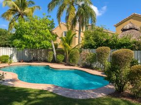 19101 NW 11th St, Pembroke Pines FL 33029