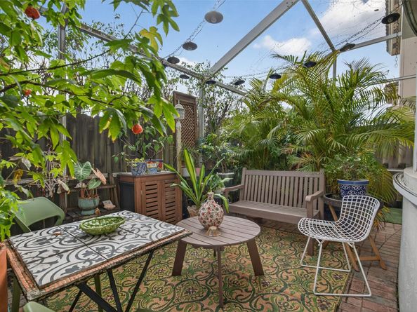 10912 NW 69th St, Doral FL 33178