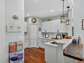 10912 NW 69th St, Doral FL 33178