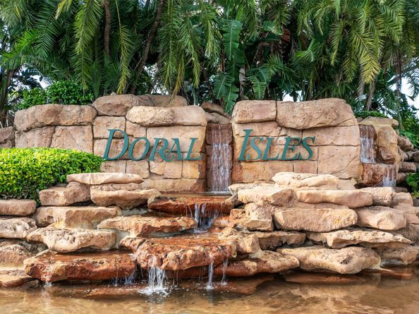 10912 NW 69th St, Doral FL 33178