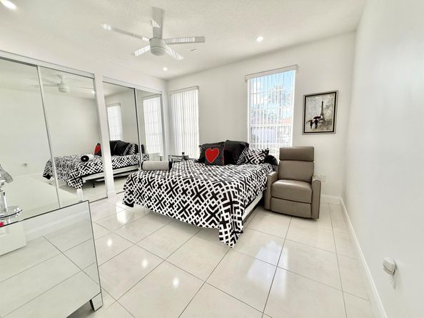 6788 Portside Drive, Boca Raton FL 33496