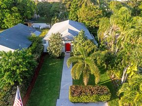 325 NE 34th St, Oakland Park FL 33334