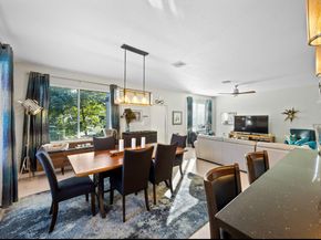 325 NE 34th St, Oakland Park FL 33334