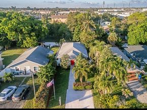 325 NE 34th St, Oakland Park FL 33334