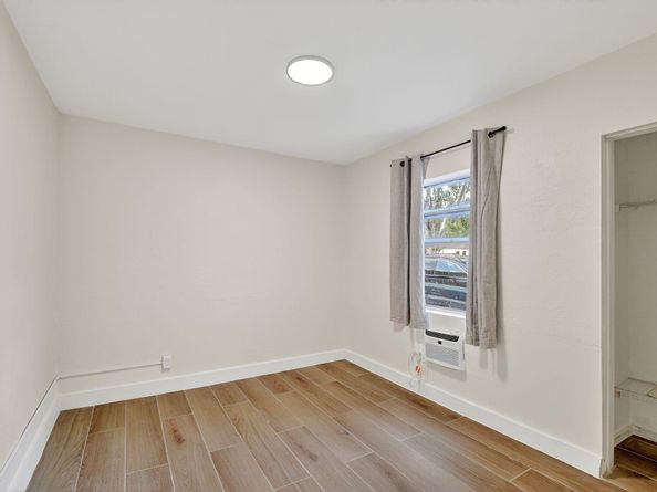 638 53rd Street, West Palm Beach FL 33407