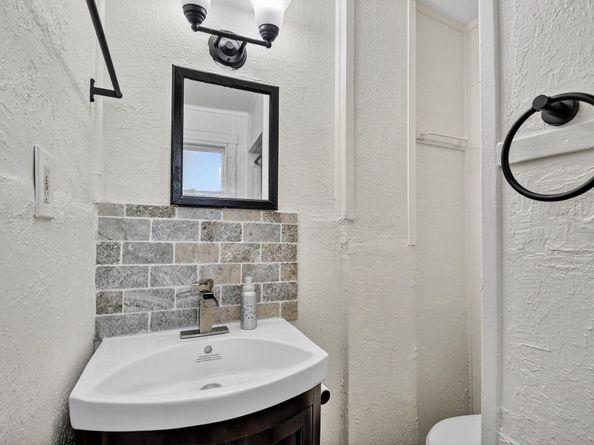 638 53rd Street, West Palm Beach FL 33407