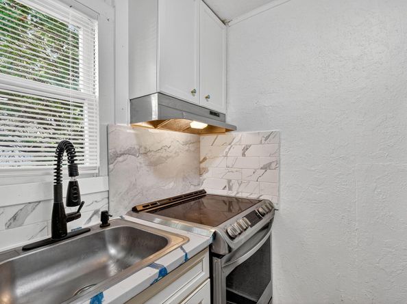 638 53rd Street, West Palm Beach FL 33407