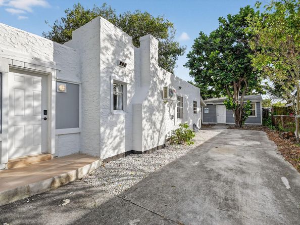 638 53rd Street, West Palm Beach FL 33407