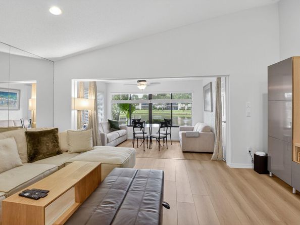 24 Westgate Lane A, Boynton Beach FL 33436