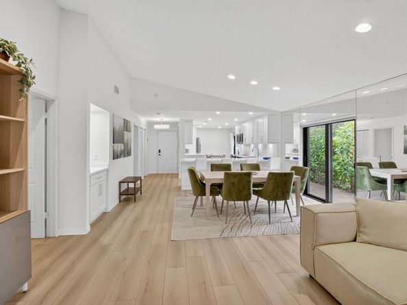 24 Westgate Lane A, Boynton Beach FL 33436