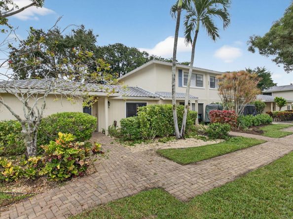 24 Westgate Lane A, Boynton Beach FL 33436