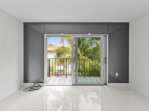 809 W Oakland Park Boulevard K12, Oakland Park FL 33311