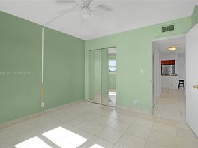 1425 Arthur Street 301A, Hollywood FL 33020