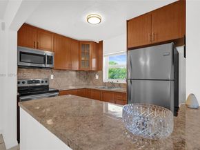 1425 Arthur Street 301A, Hollywood FL 33020