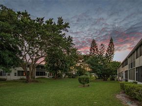 235 Kent N 235, West Palm Beach FL 33417