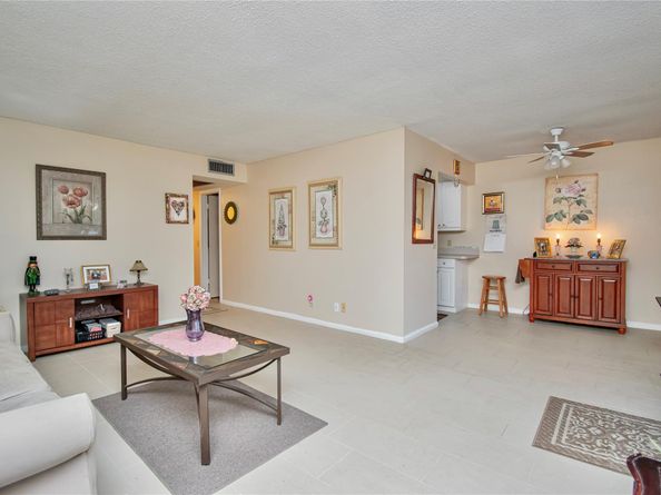 235 Kent N 235, West Palm Beach FL 33417