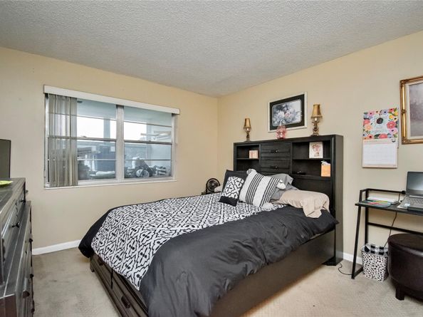 235 Kent N 235, West Palm Beach FL 33417