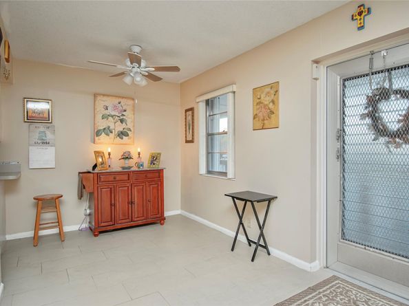 235 Kent N 235, West Palm Beach FL 33417