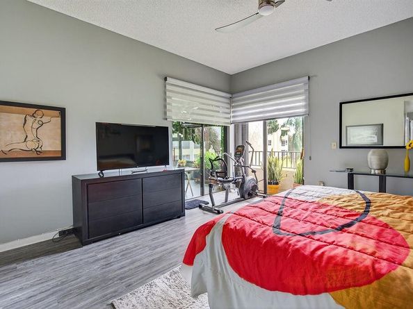 7520 LA PAZ Court 209, Boca Raton FL 33433