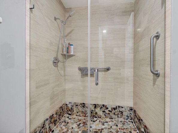 7520 LA PAZ Court 209, Boca Raton FL 33433